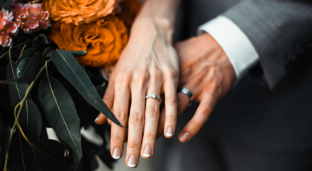 wedding-rings (1).jpg